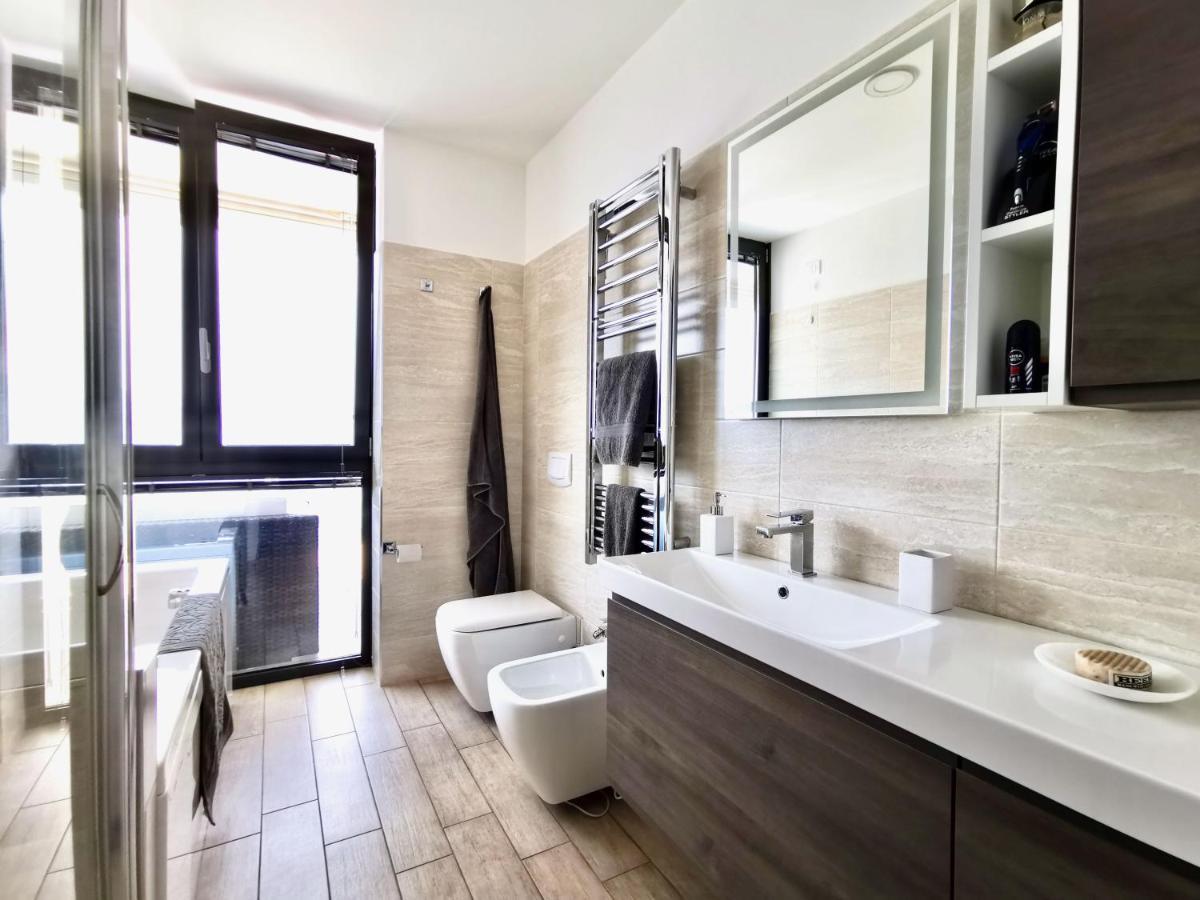 The View!!! By Design Studio Perledo Luaran gambar